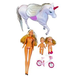 Steffi Barbie Dolls Light Up Unicorn and Kid’s Bicycle